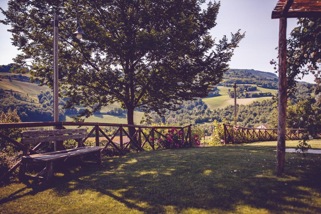 Agriturismo Casal San Sergio Fossombrone Bagian luar foto