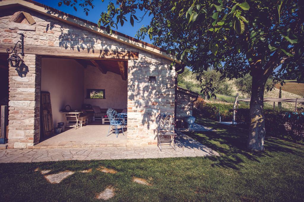Agriturismo Casal San Sergio Fossombrone Bagian luar foto